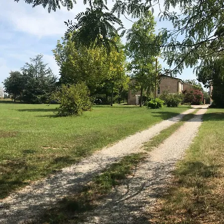Cipolli E Podo Corte Carlini Farm stay *